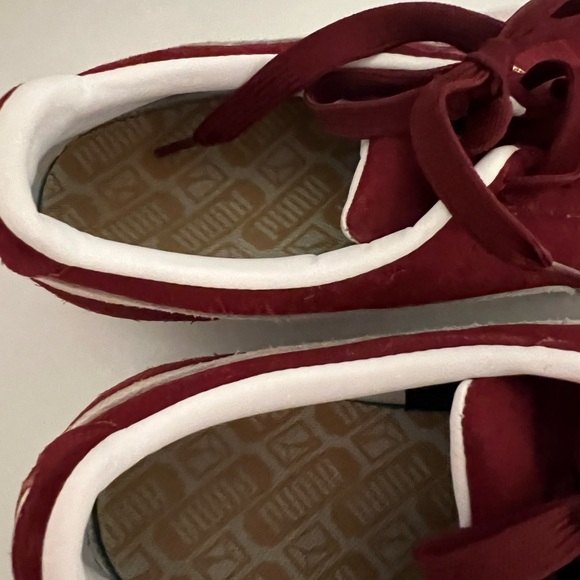 PUMA Suede Classic XXI Cabernet sneakers men’s size 10-GUC - Picture 8 of 10